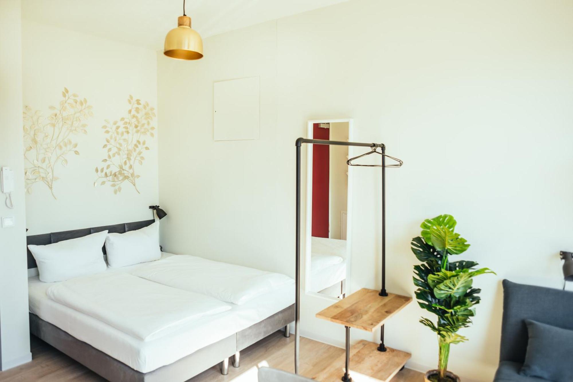 The Rix Studios & Suites Berlin Exterior photo